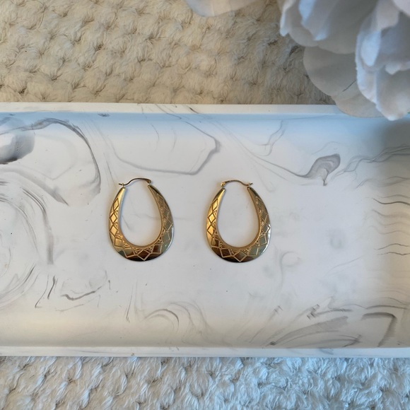 Swarovski gold and white tear drop hoops - Picture 4 of 6